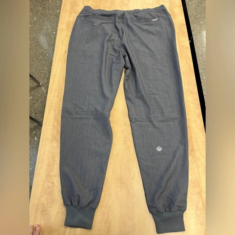 FIGS NWT graphite Tansen Jogger Scrub Pants™ XXL/T